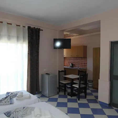 Kompleksi Eli 3* Durrës