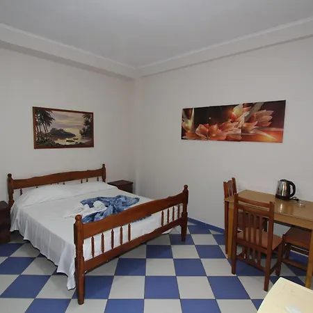 Kompleksi Eli 3* Durrës