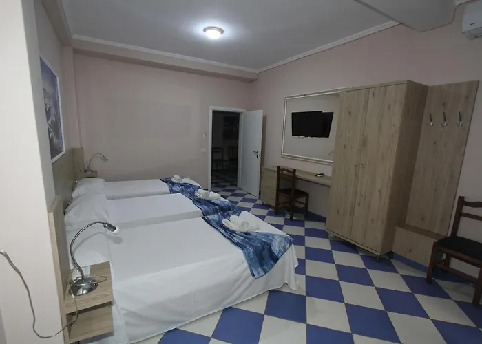 招待所 Kompleksi Eli Durrës