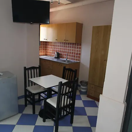Kompleksi Eli Maison d'hôtes 3*
