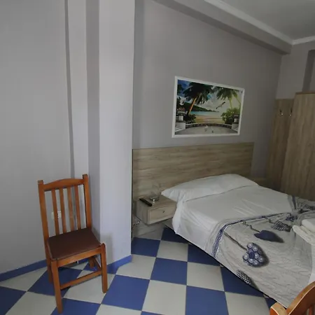 Pensión Kompleksi Eli Durrës