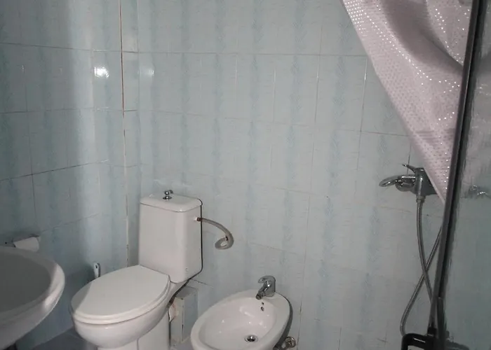 Vendégház Kompleksi Eli 3*